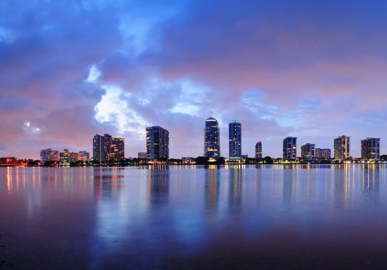 miami-night-scene (1)